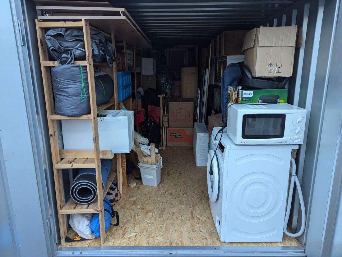 Der volle Container in Freiburg-Opfingen