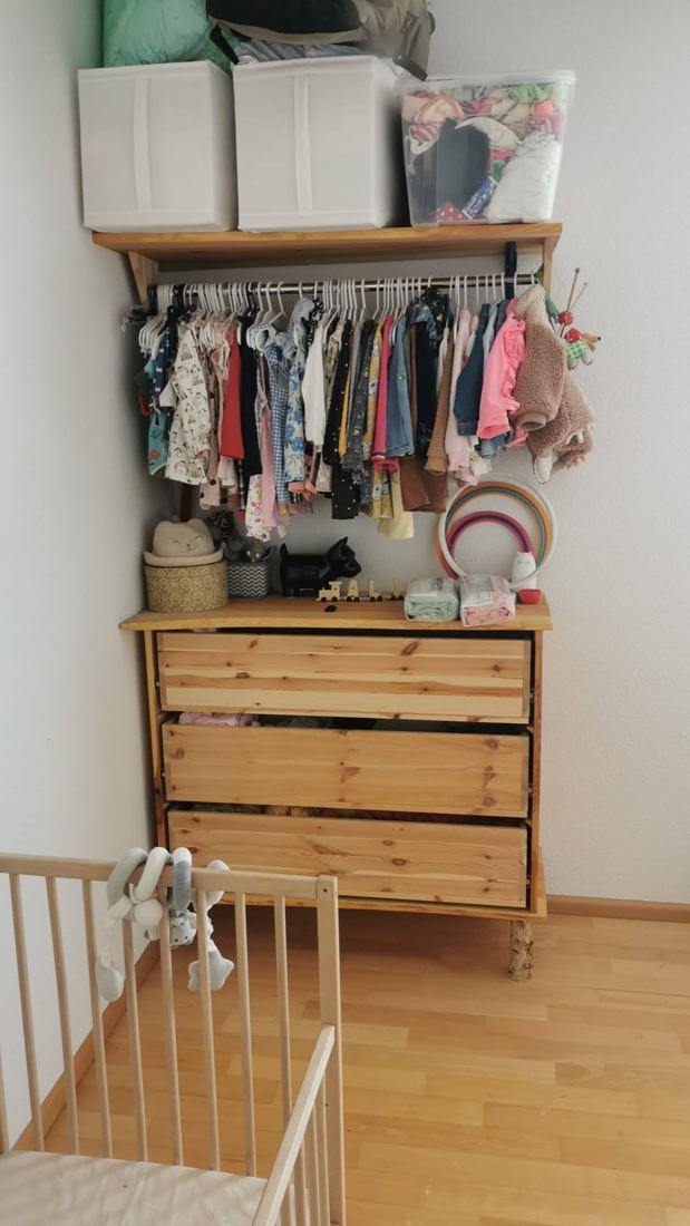 DIY-Kommode Kiefer mit Holzkasten-Schubladen + Regal mit Kleiderstange, Foto 1