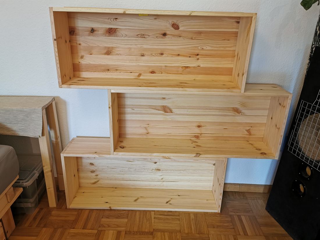 DIY-Kommode Kiefer mit Holzkasten-Schubladen + Regal mit Kleiderstange, Foto 3
